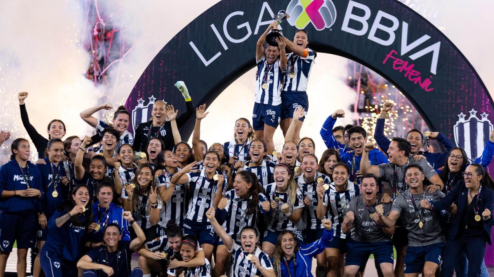 RAYADAS_BICAMPEONAS.jpeg