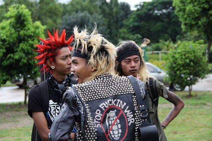 REBEL RIOT